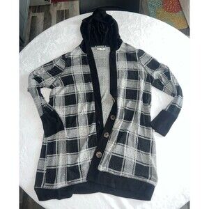 Maurices cardigan sz L